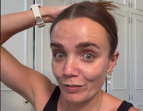 The Earrings We Keep Spotting on Instagram