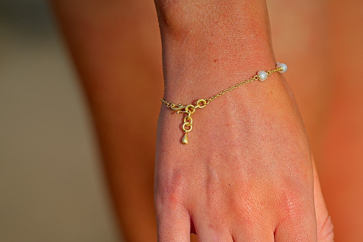 Maris Bracelet