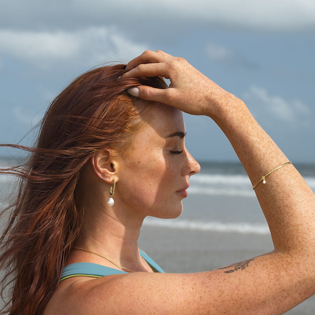 Nacre Earrings