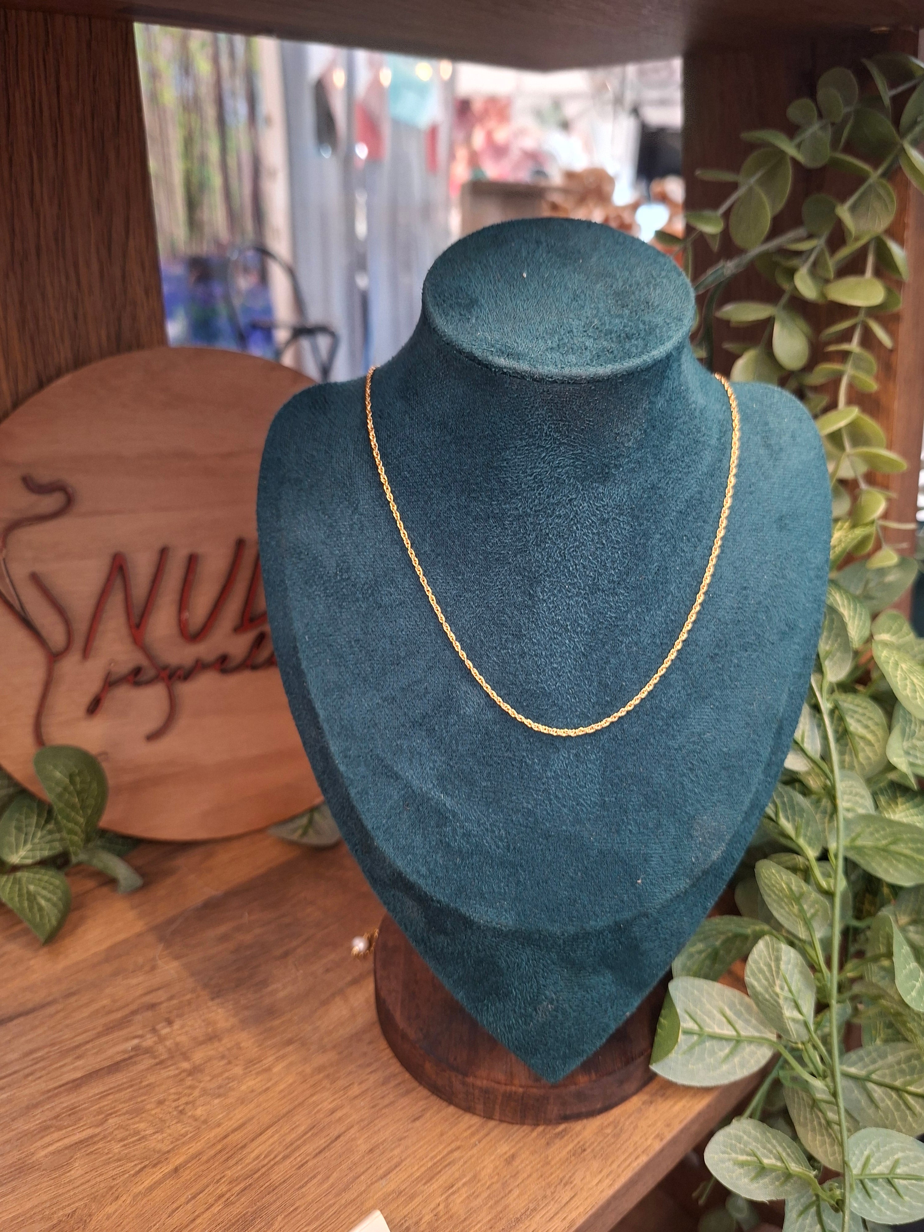 Mari Necklace